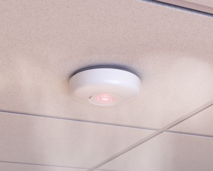 VS-1000E installed on a ceiling detecting vape smoke