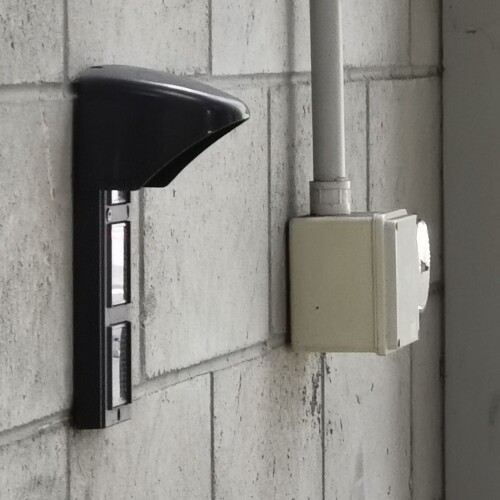 PR-11B reflector mounted to a wall